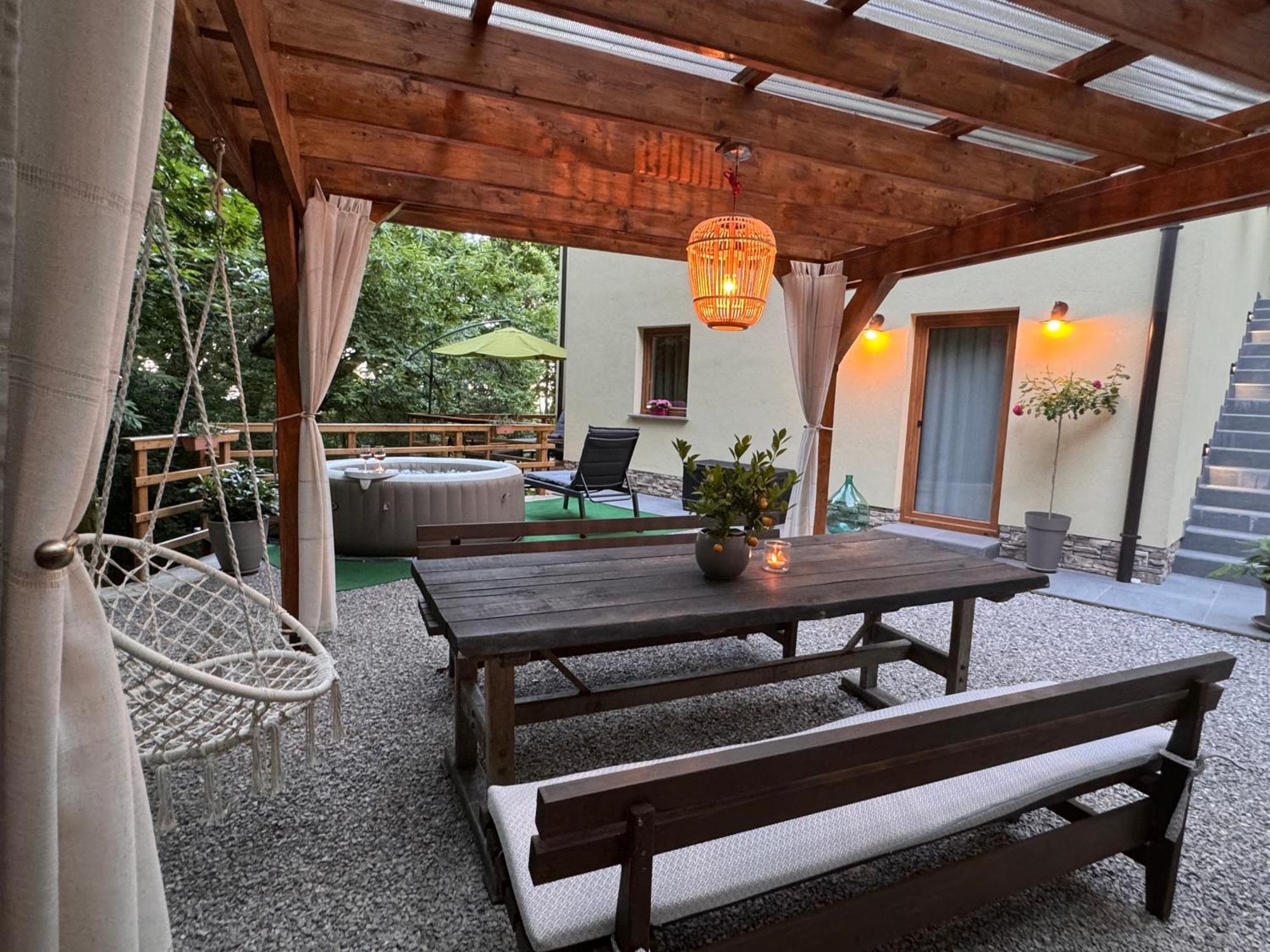 Apartment With A Terrace Forest Home Lullula Veprinac Esterno foto